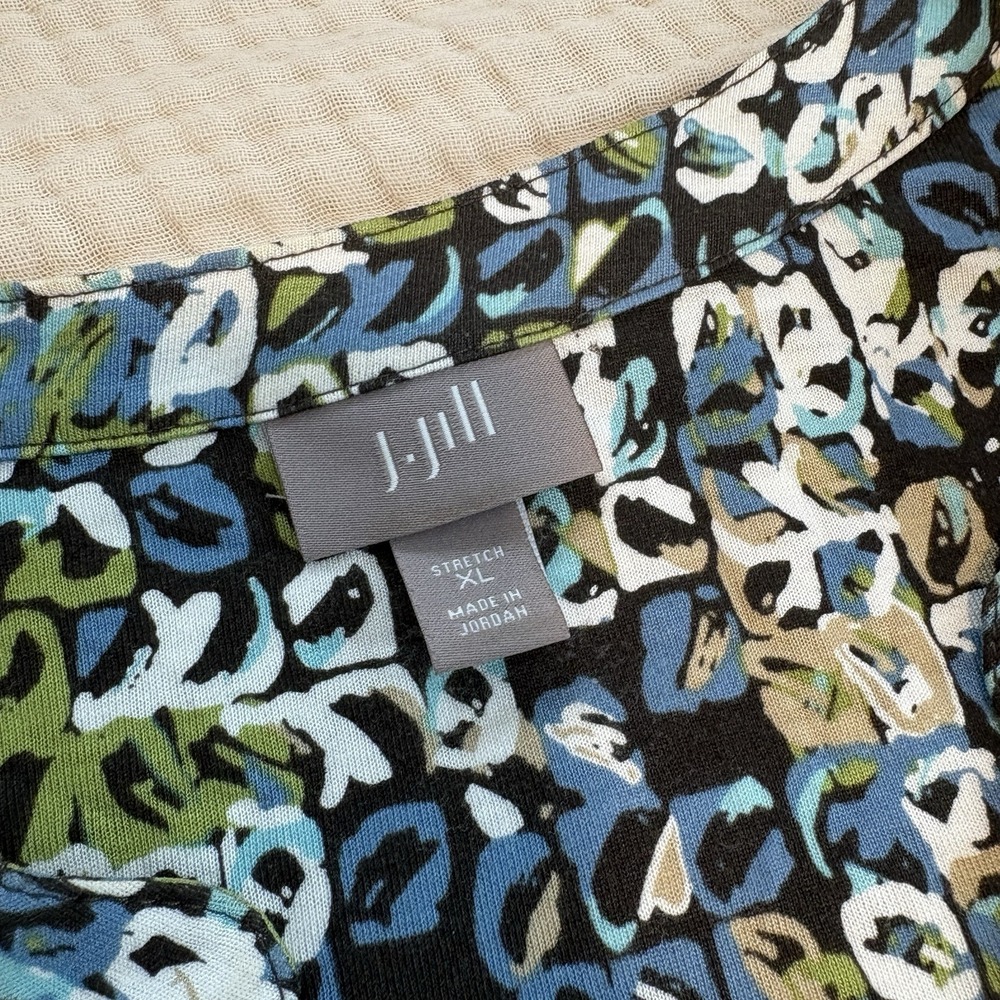 J. Jill Blouse Women's Sz XL Green Rayon Stretch Long Sleeve Top Green Geometric - Picture 2 of 9